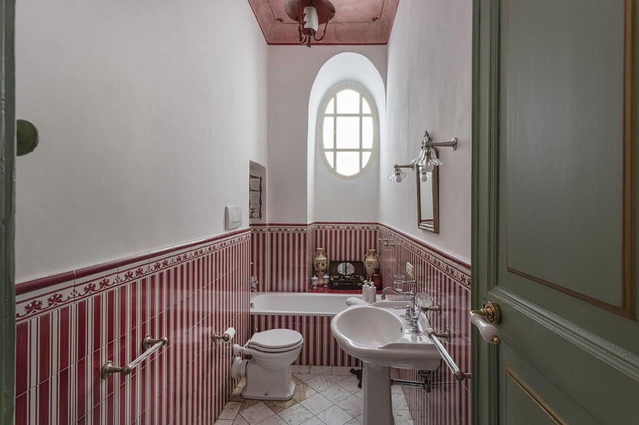 Fancy Apartment In Palazzo Grimaldi By Wonderful Italy 제노바 외부 사진
